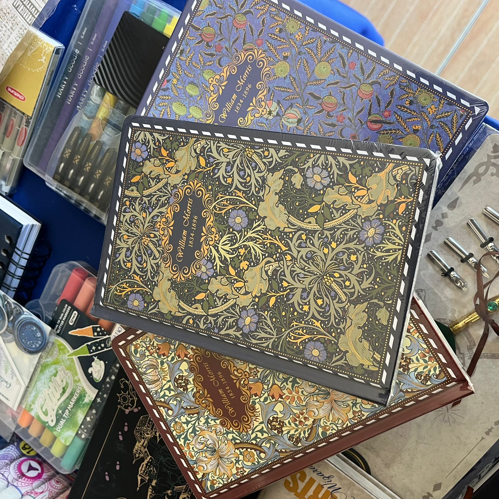 Libreta William Morris