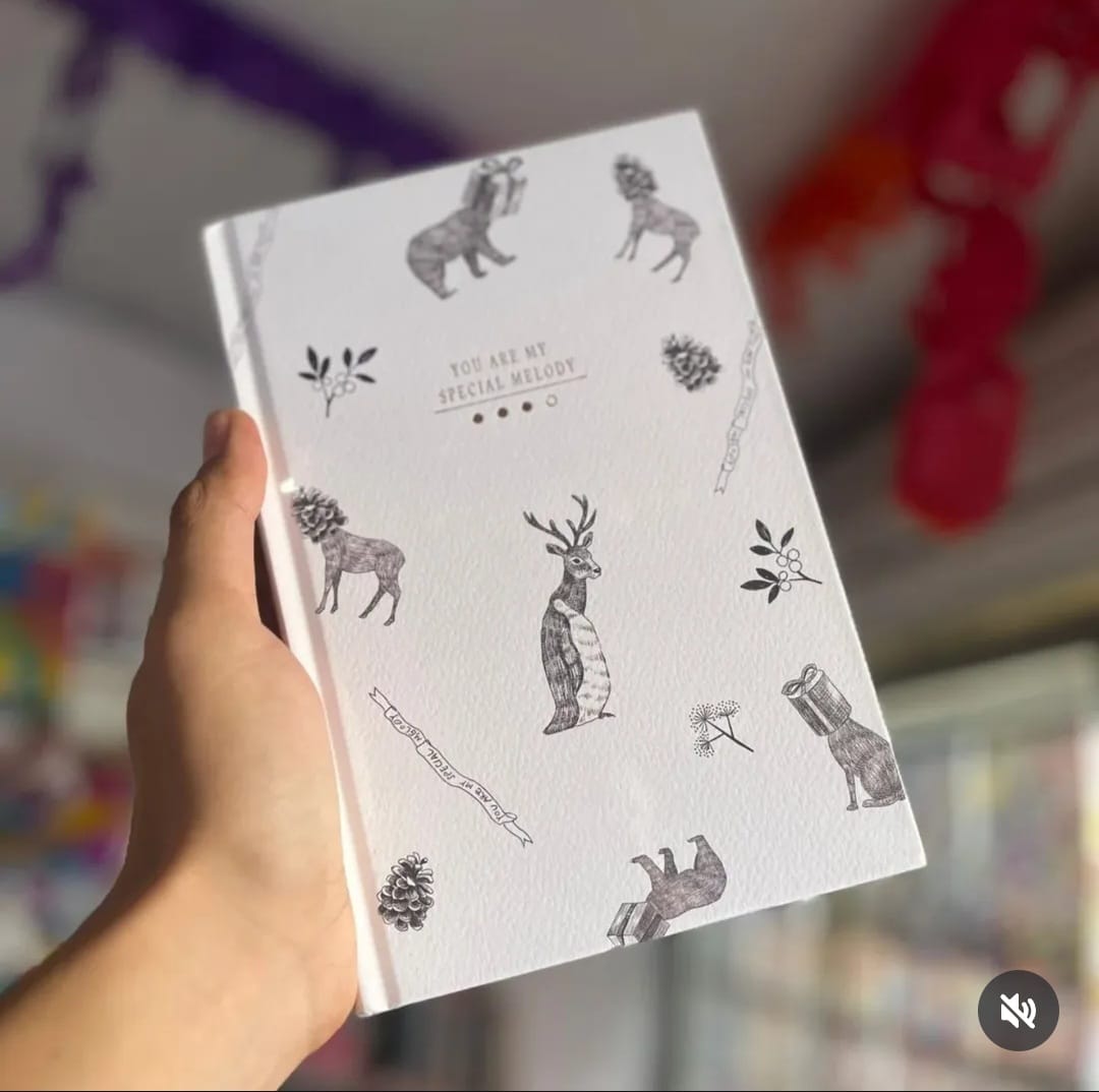 LIBRETA BLANCO Y NEGRO